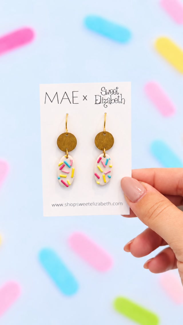 POV: your earrings are as cute as your desserts. 🎂✨

Meet our Sprinkle Collection — each pair is handmade in California by Mae Handmade Jewelry using hand-mixed polymer clay colors, then carefully cut, baked, sanded and assembled by hand.

✨ lightweight
✨ durable
✨ stainless steel
✨ ridiculously adorable

Wear them while you’re baking, filming content, heading to a pop-up, or just out living your best baker life. 💗

Okay, important question… which pair are you picking?! 👇

#BakingEarrings #BakerStyle #PolymerClayEarrings #BakerGift #SweetElizabethShop